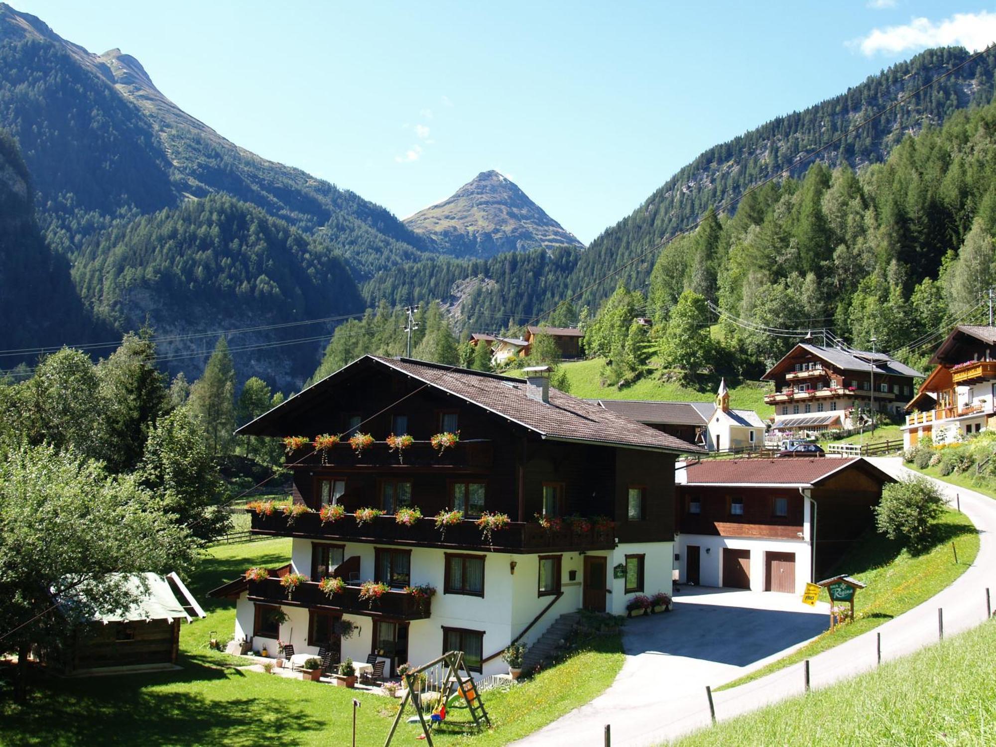Alm-Apartments Heiligenblut Esterno foto